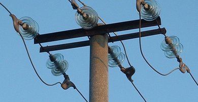 Что такое проводник и диэлектрик? 