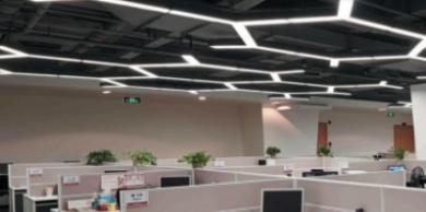 Новые LED-светильники Geometria от ЭРА