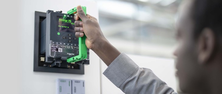Устройства релейной защиты серии Easergy P5 от Schneider Electric Устройства релейной защиты серии Easergy P5 от Schneider Electric